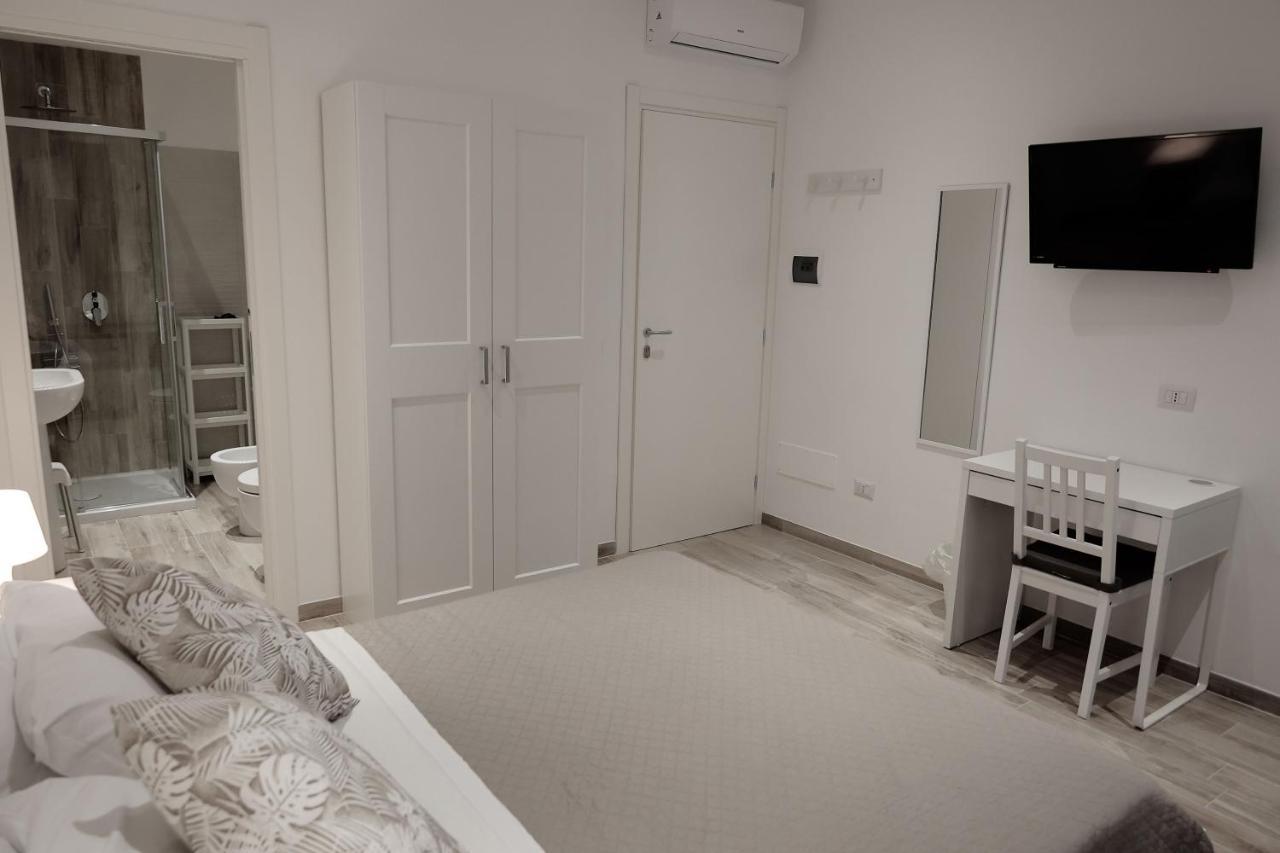 צ'יוויטווקיה Central Guest House מראה חיצוני תמונה