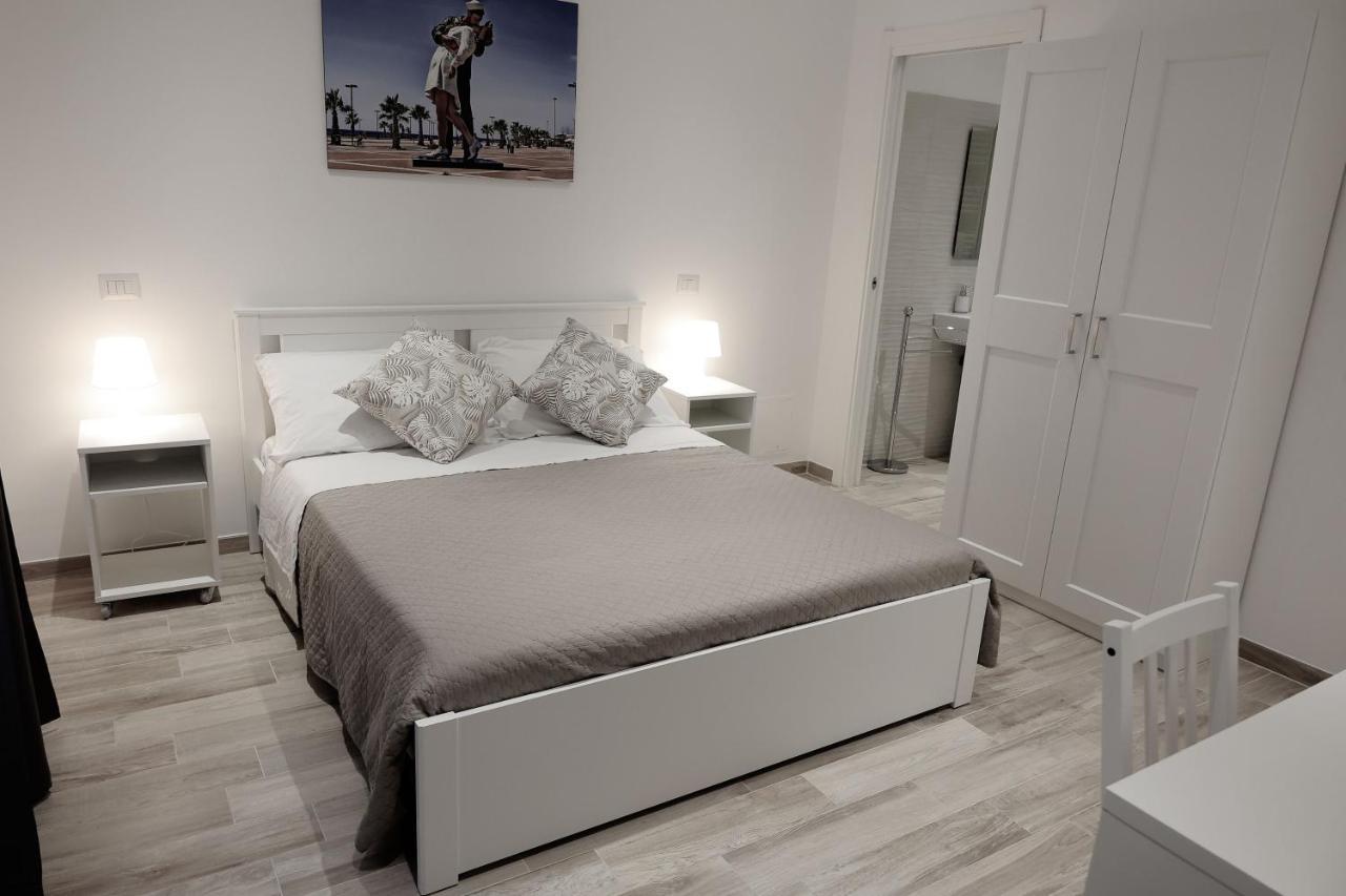 צ'יוויטווקיה Central Guest House מראה חיצוני תמונה