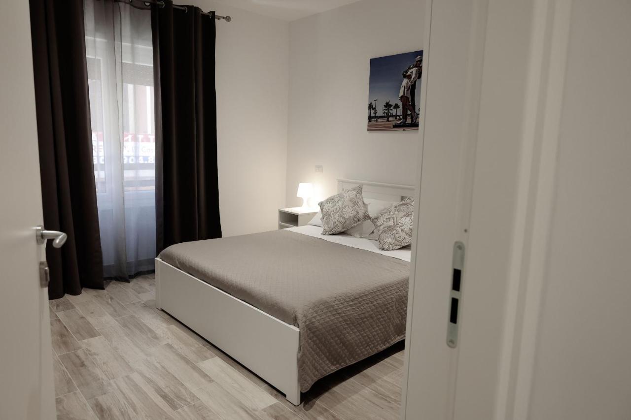 צ'יוויטווקיה Central Guest House מראה חיצוני תמונה